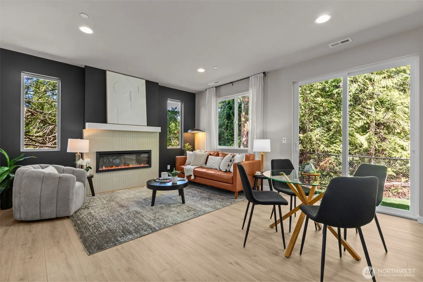 122 B 169th Place SW, Bothell, WA 98012
