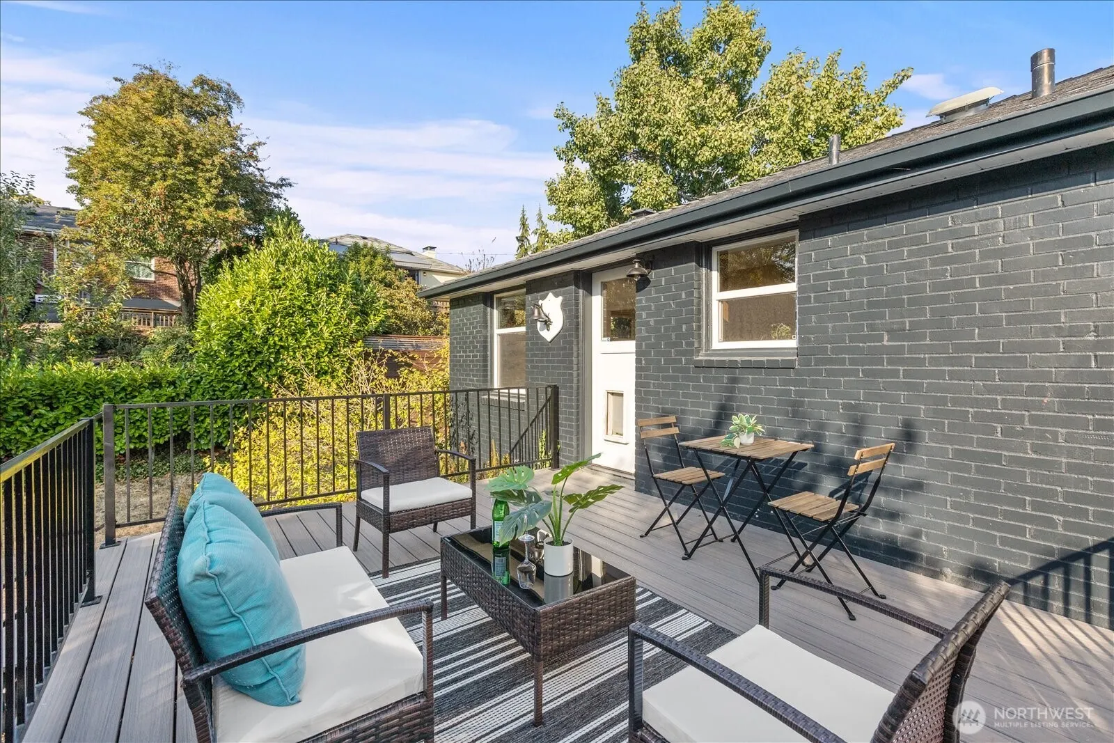 5245 45th Avenue S, Seattle, WA 98118-2311