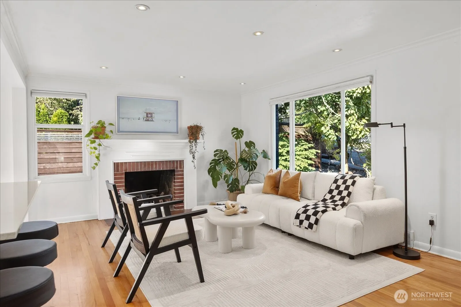 5245 45th Avenue S, Seattle, WA 98118-2311