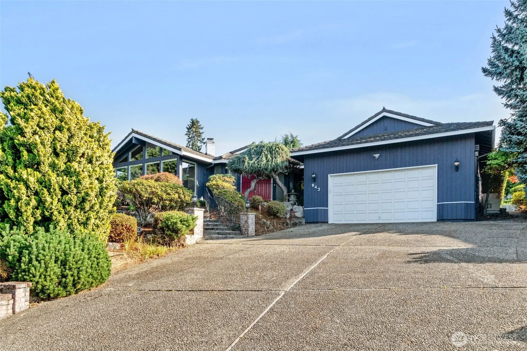 943 E Cherry Hill Street , Kent, WA 98030
