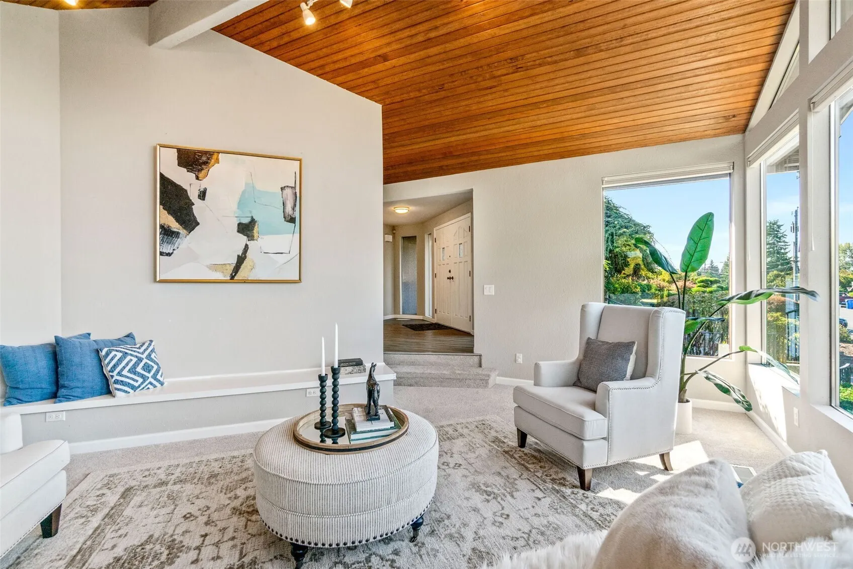 943 E Cherry Hill Street , Kent, WA 98030