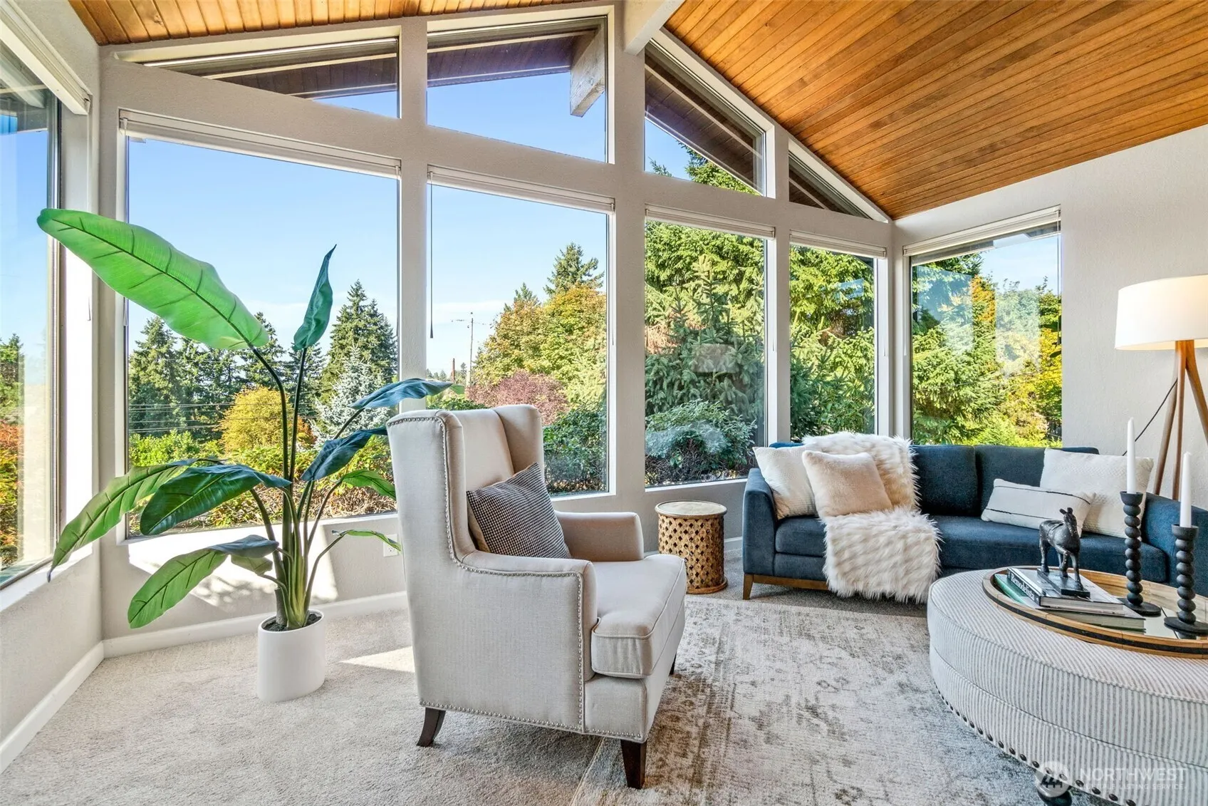 943 E Cherry Hill Street , Kent, WA 98030