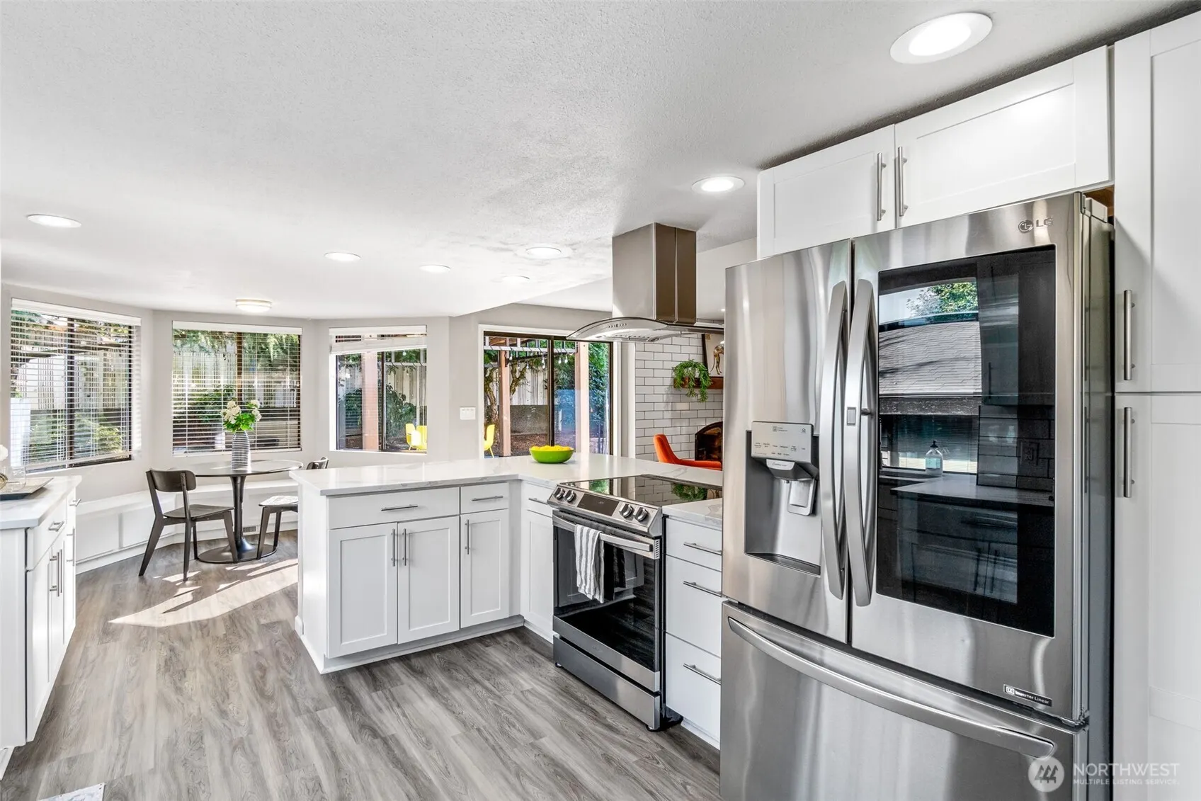 943 E Cherry Hill Street , Kent, WA 98030