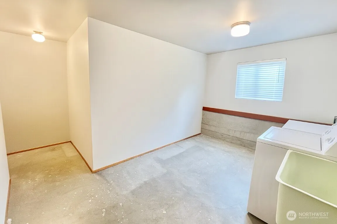 1726 NW 63rd Street , Seattle, WA 98107