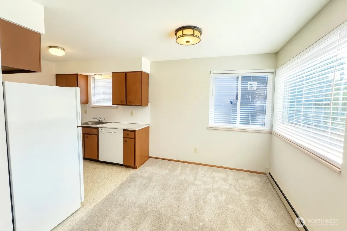 1726 NW 63rd Street , Seattle, WA 98107