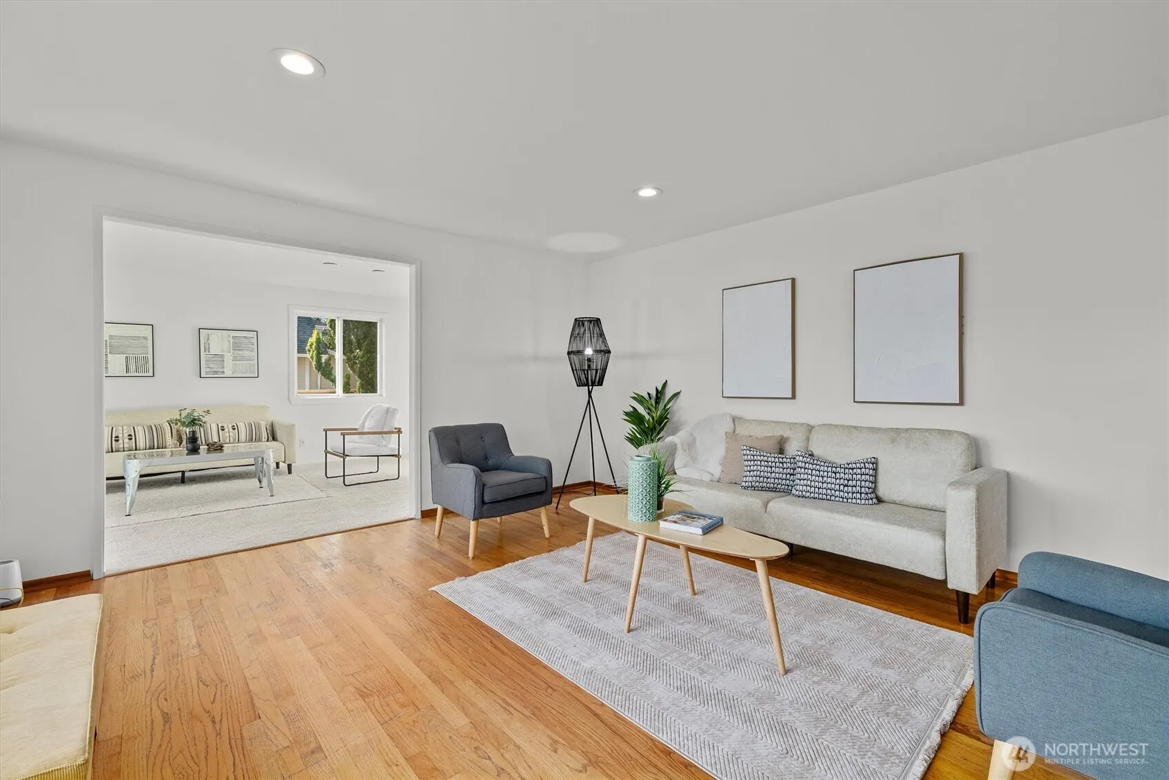 2332 S Juneau Street , Seattle, WA 98108