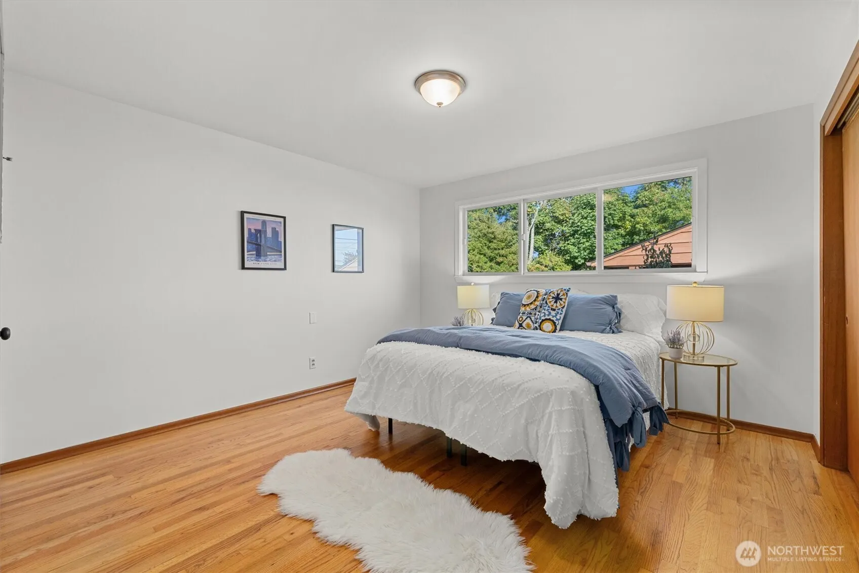 2332 S Juneau Street , Seattle, WA 98108