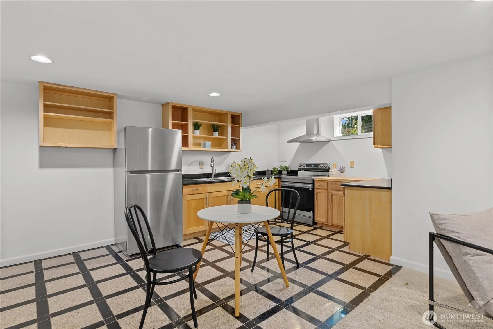 2332 S Juneau Street , Seattle, WA 98108