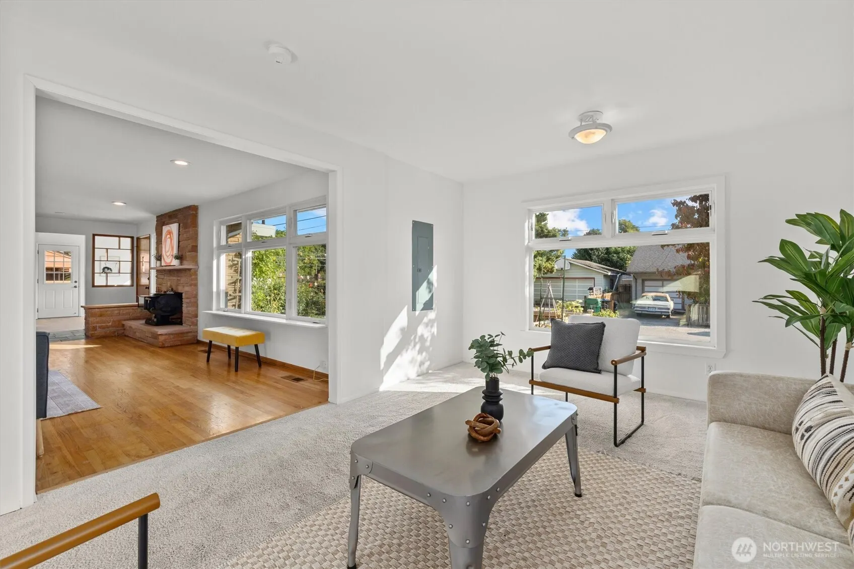 2332 S Juneau Street , Seattle, WA 98108