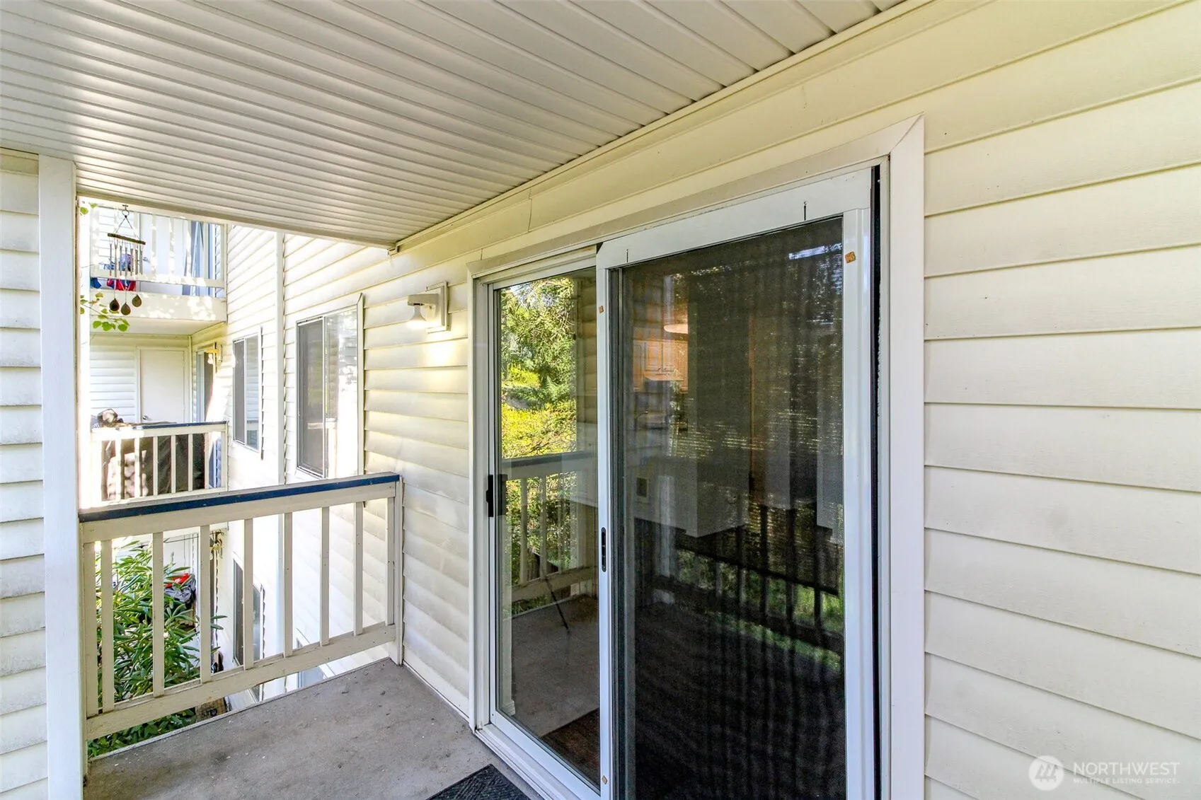 5000 Lake Washington Boulevard NE #D203, Renton, WA 98056