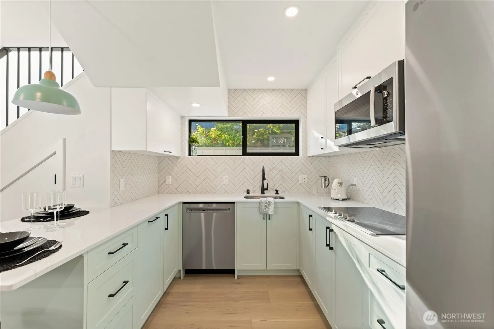 511 N 78th Street , Seattle, WA 98103