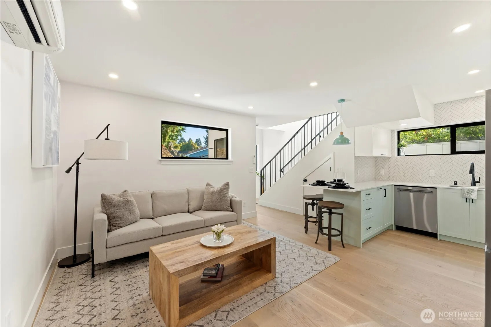 511 N 78th Street , Seattle, WA 98103