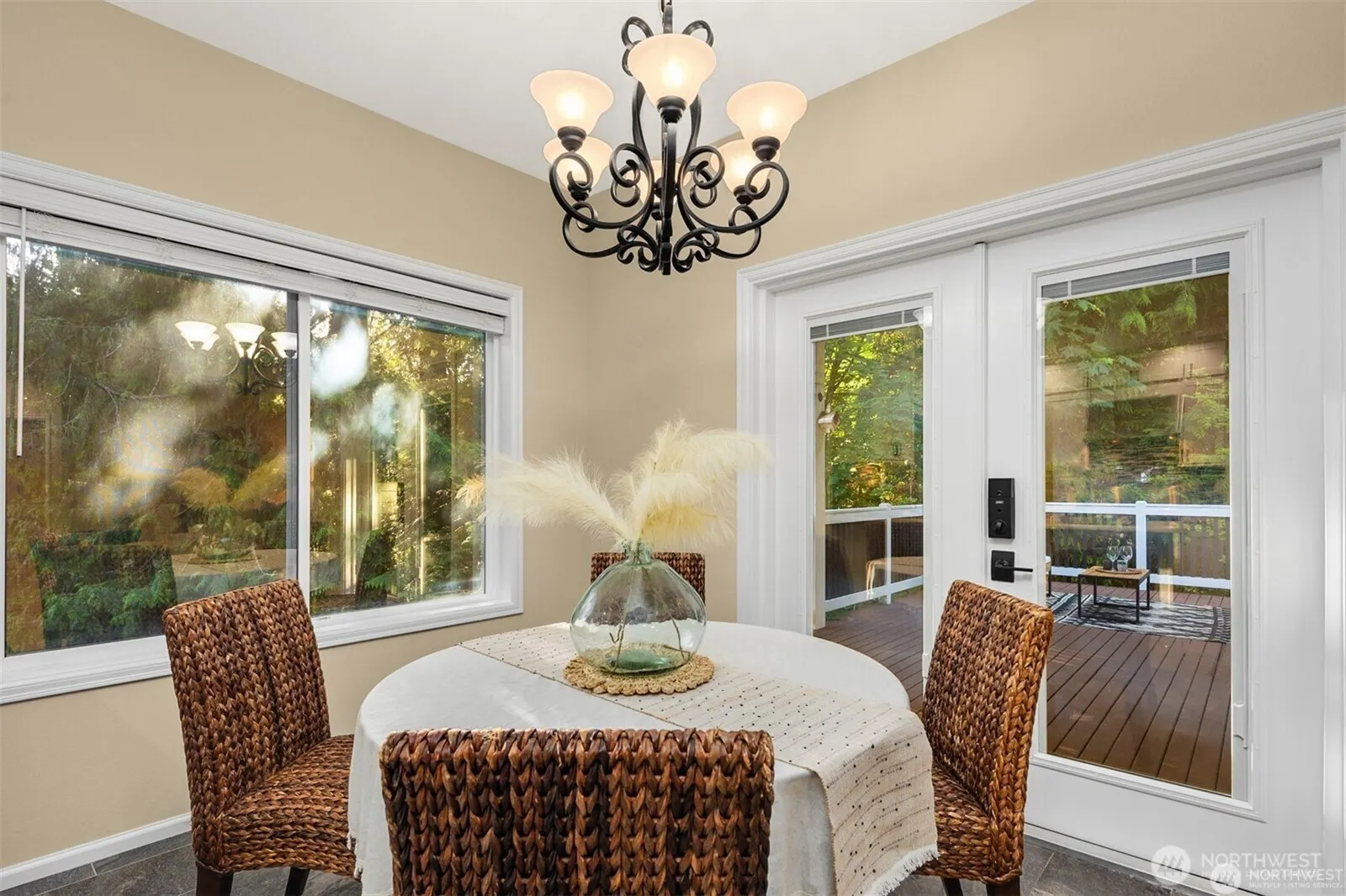 17524 214th Avenue NE, Woodinville, WA 98077