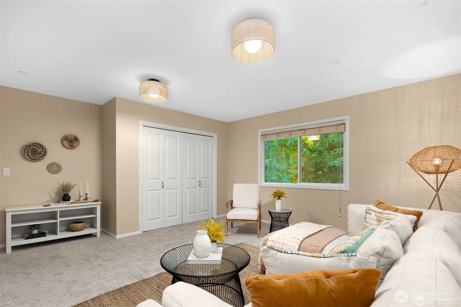 17524 214th Avenue NE, Woodinville, WA 98077