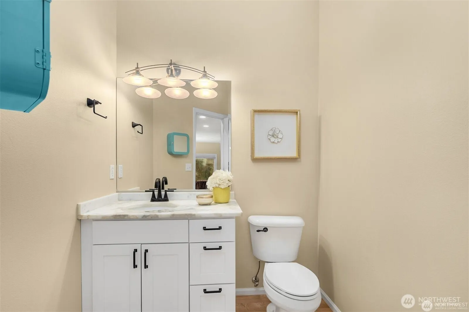 17524 214th Avenue NE, Woodinville, WA 98077