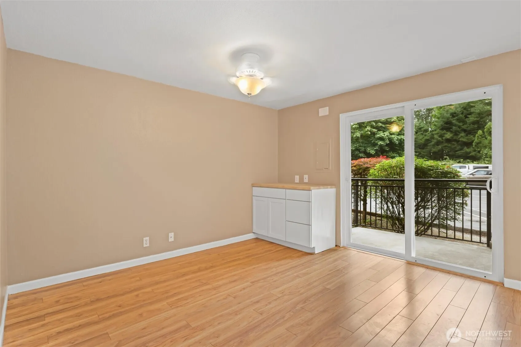 220 SW Clark Street #B104, Issaquah, WA 98027