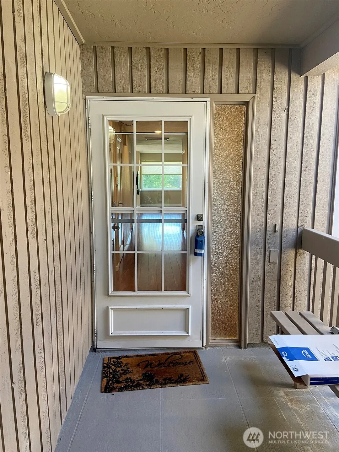 9715 NE Juanita Drive ##404, Kirkland, WA 98034