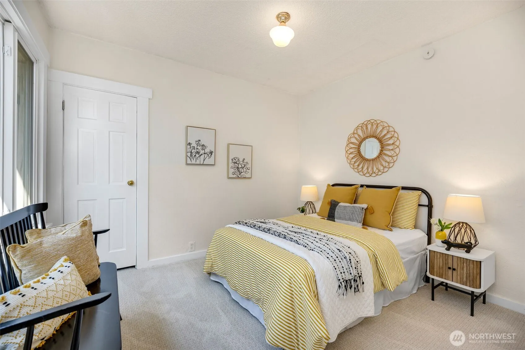 912 N 67th Street , Seattle, WA 98103