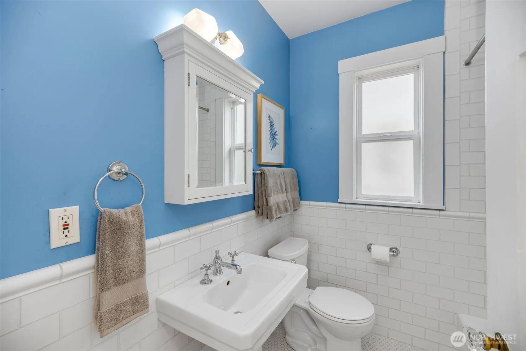 912 N 67th Street , Seattle, WA 98103