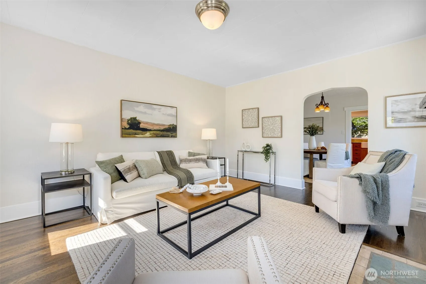 912 N 67th Street , Seattle, WA 98103