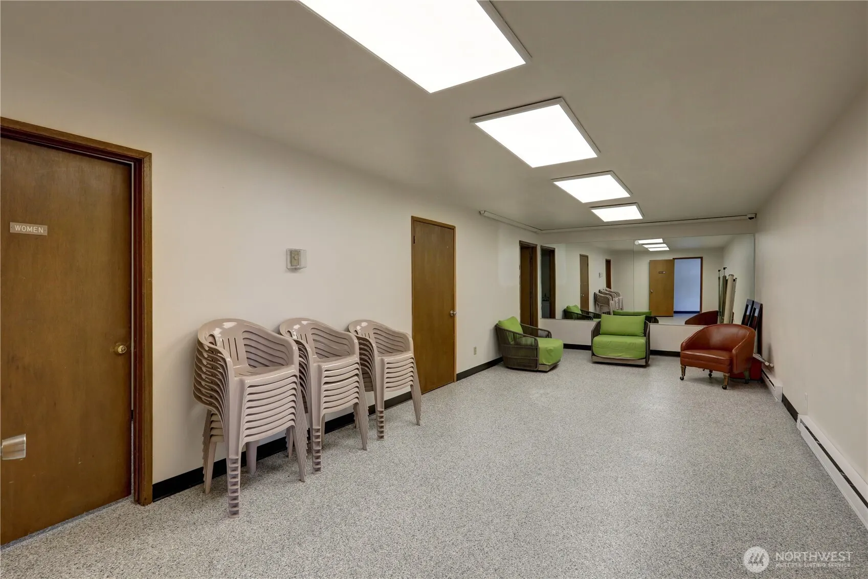 9030 Seward Park Avenue S #305, Seattle, WA 98118