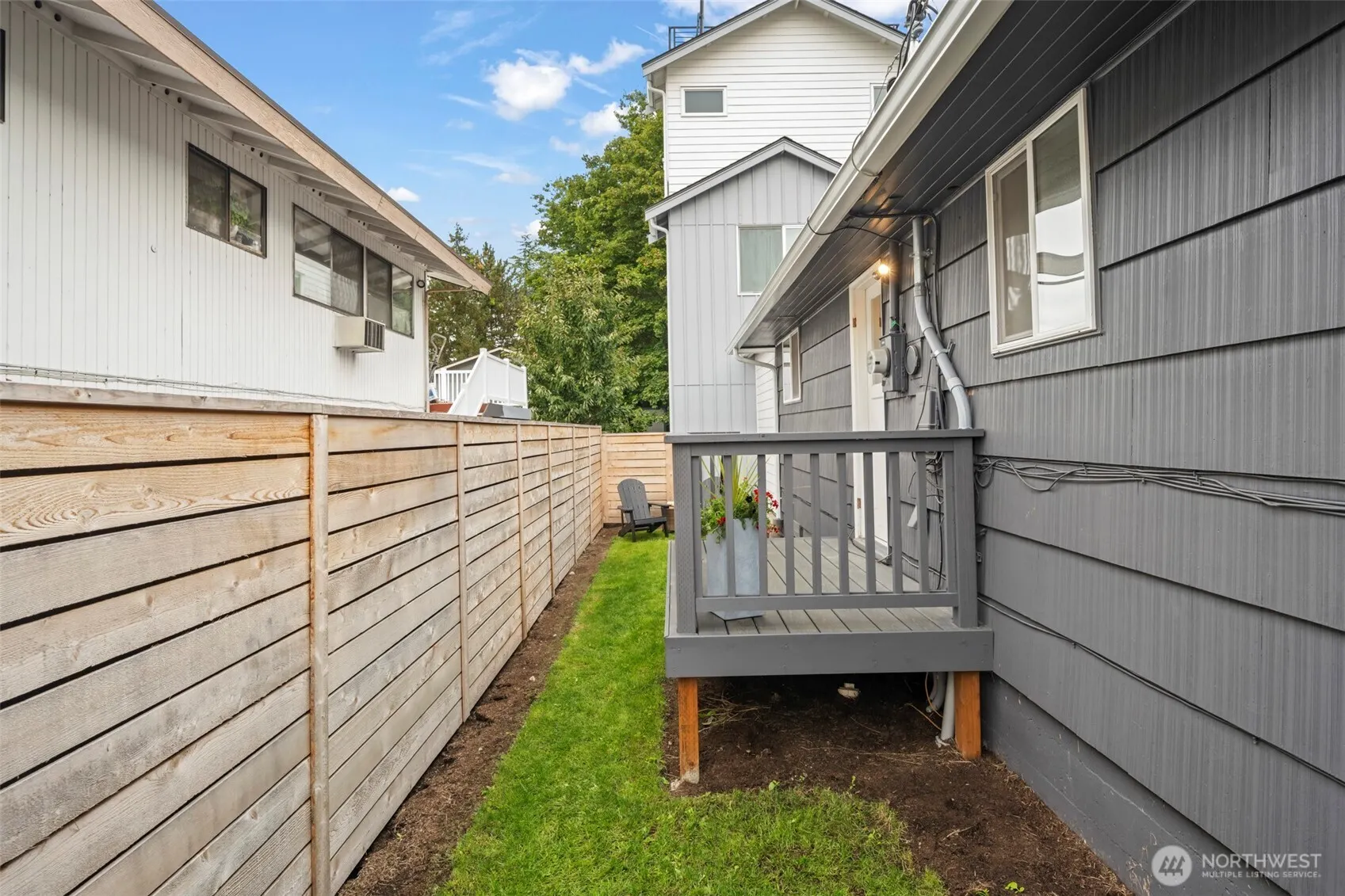 9728 57th Avenue S #A, Seattle, WA 98118