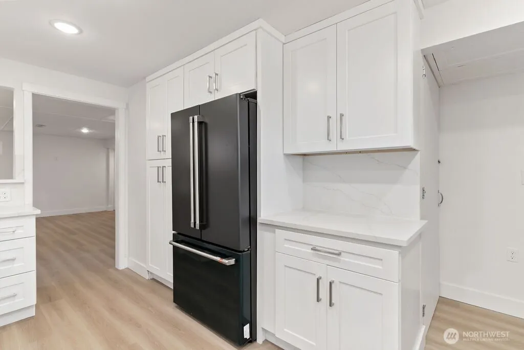 4231 S Graham Street , Seattle, WA 98118