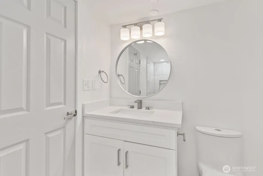 4231 S Graham Street , Seattle, WA 98118