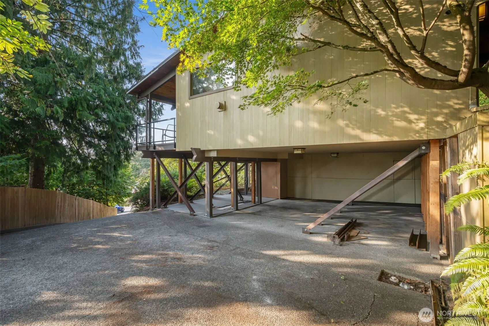 5401 SW Beach Drive Terrace , Seattle, WA 98116
