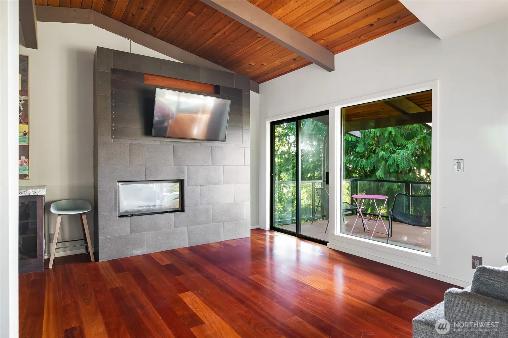 5401 SW Beach Drive Terrace , Seattle, WA 98116