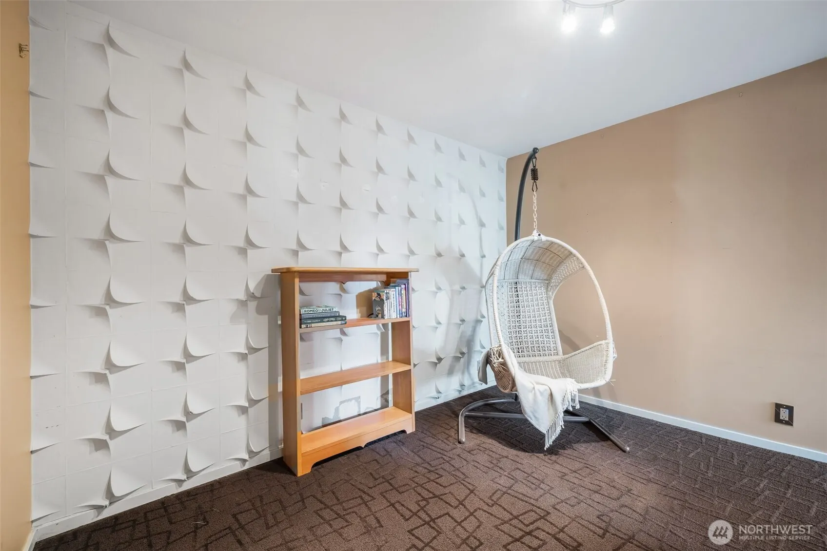 5401 SW Beach Drive Terrace , Seattle, WA 98116