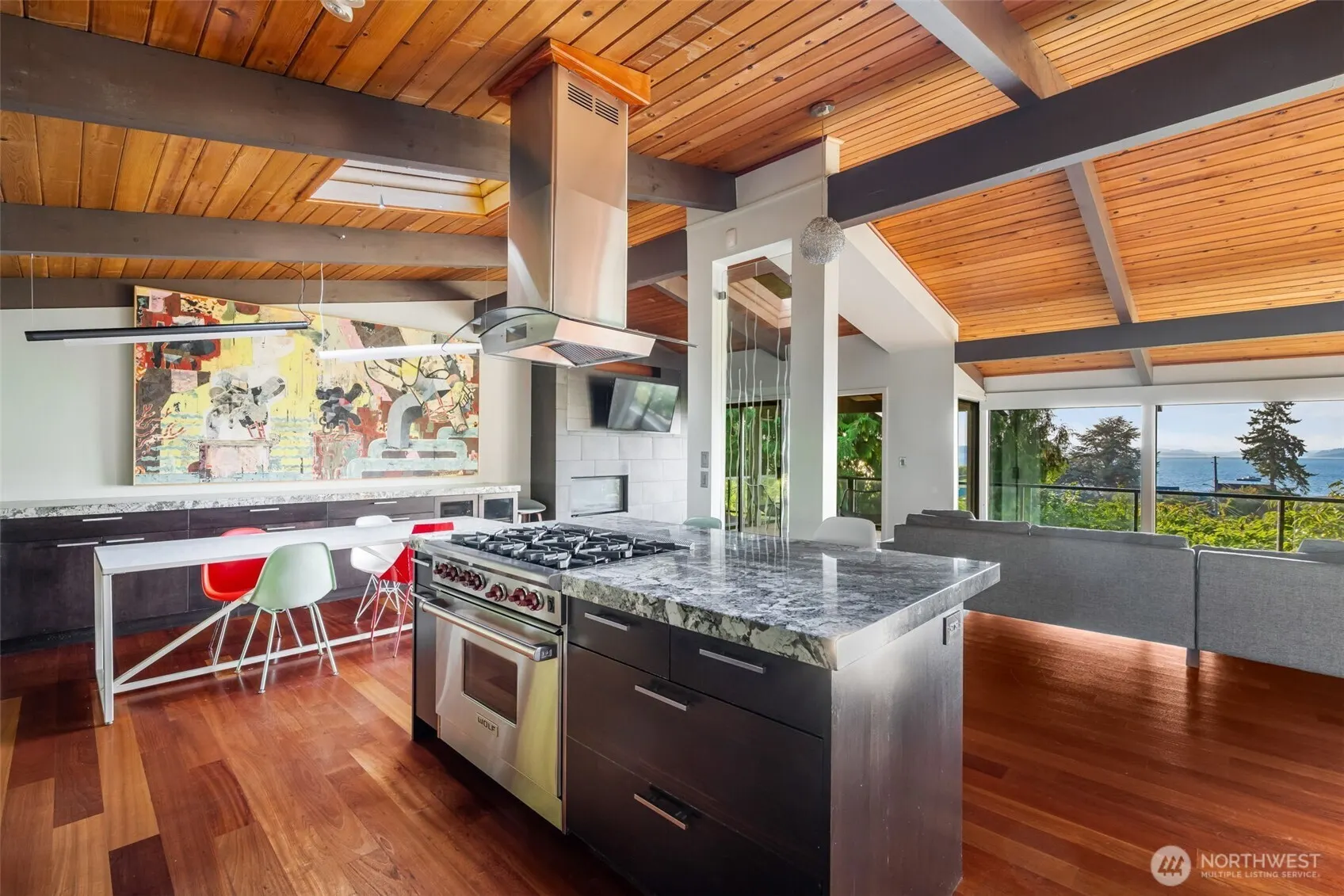 5401 SW Beach Drive Terrace , Seattle, WA 98116