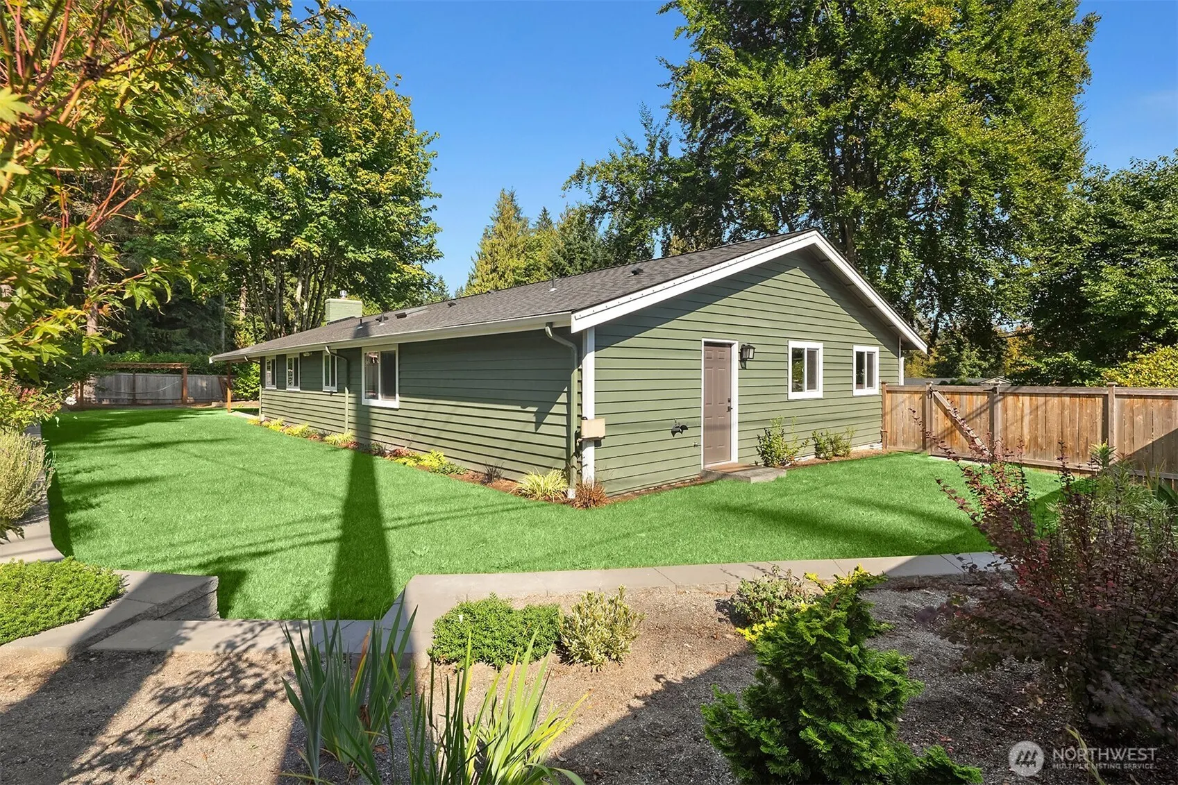 19507 170th Avenue NE, Woodinville, WA 98072