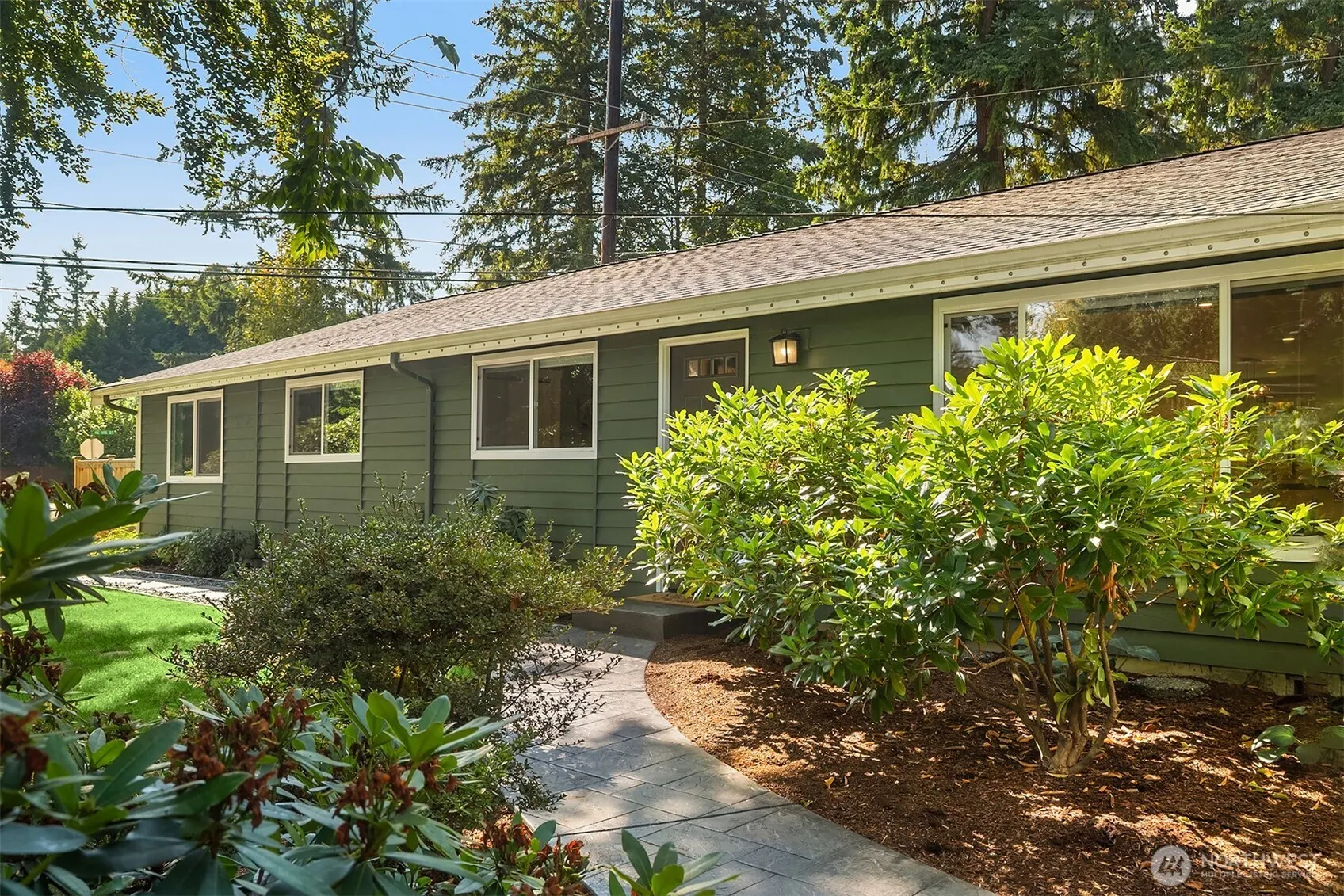 19507 170th Avenue NE, Woodinville, WA 98072