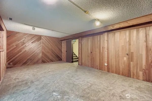 114 212th Street SE, Bothell, WA 98021-7547