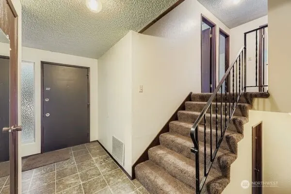 114 212th Street SE, Bothell, WA 98021-7547