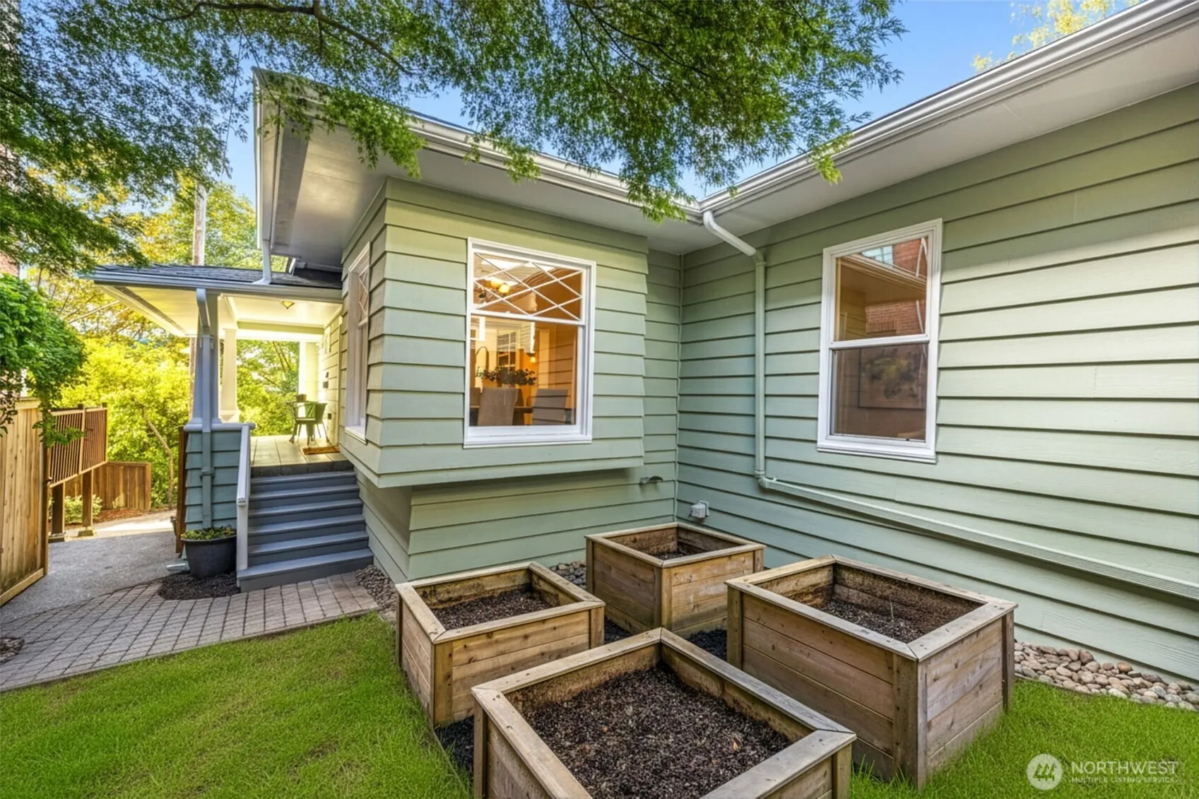 1508 Galer Place N, Seattle, WA 98109