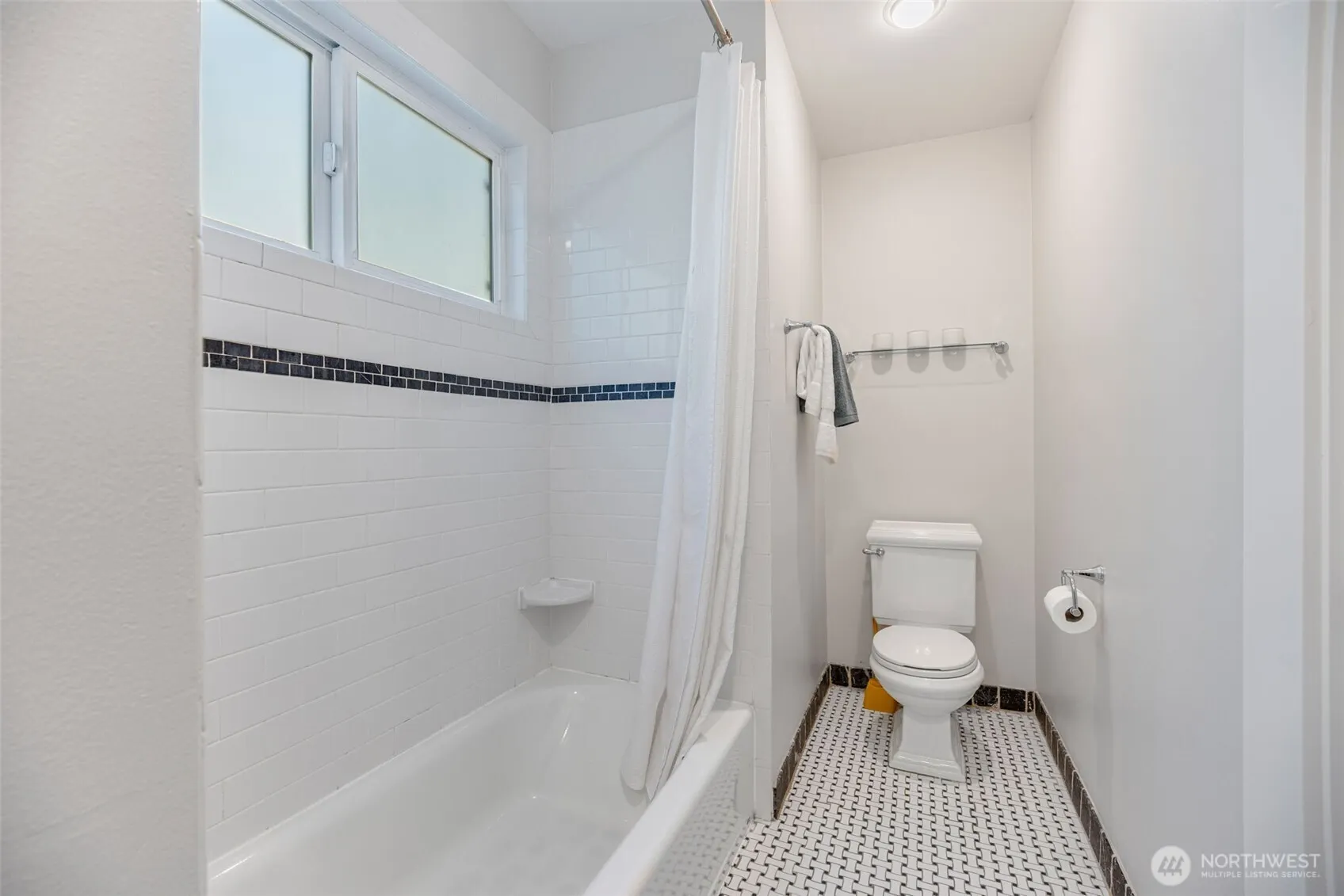 1508 Galer Place N, Seattle, WA 98109