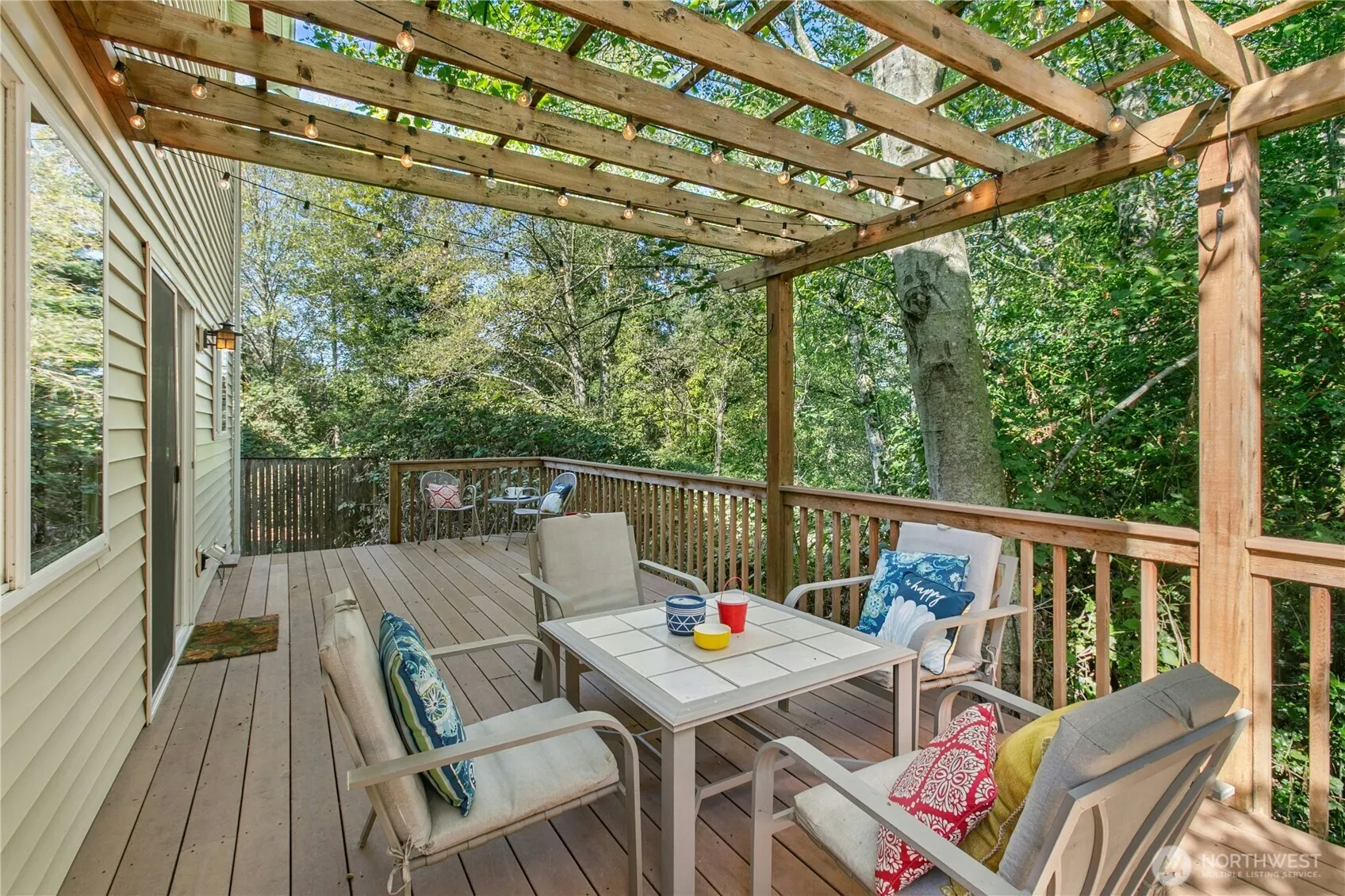 1217 143rd Street SW, Lynnwood, WA 98037