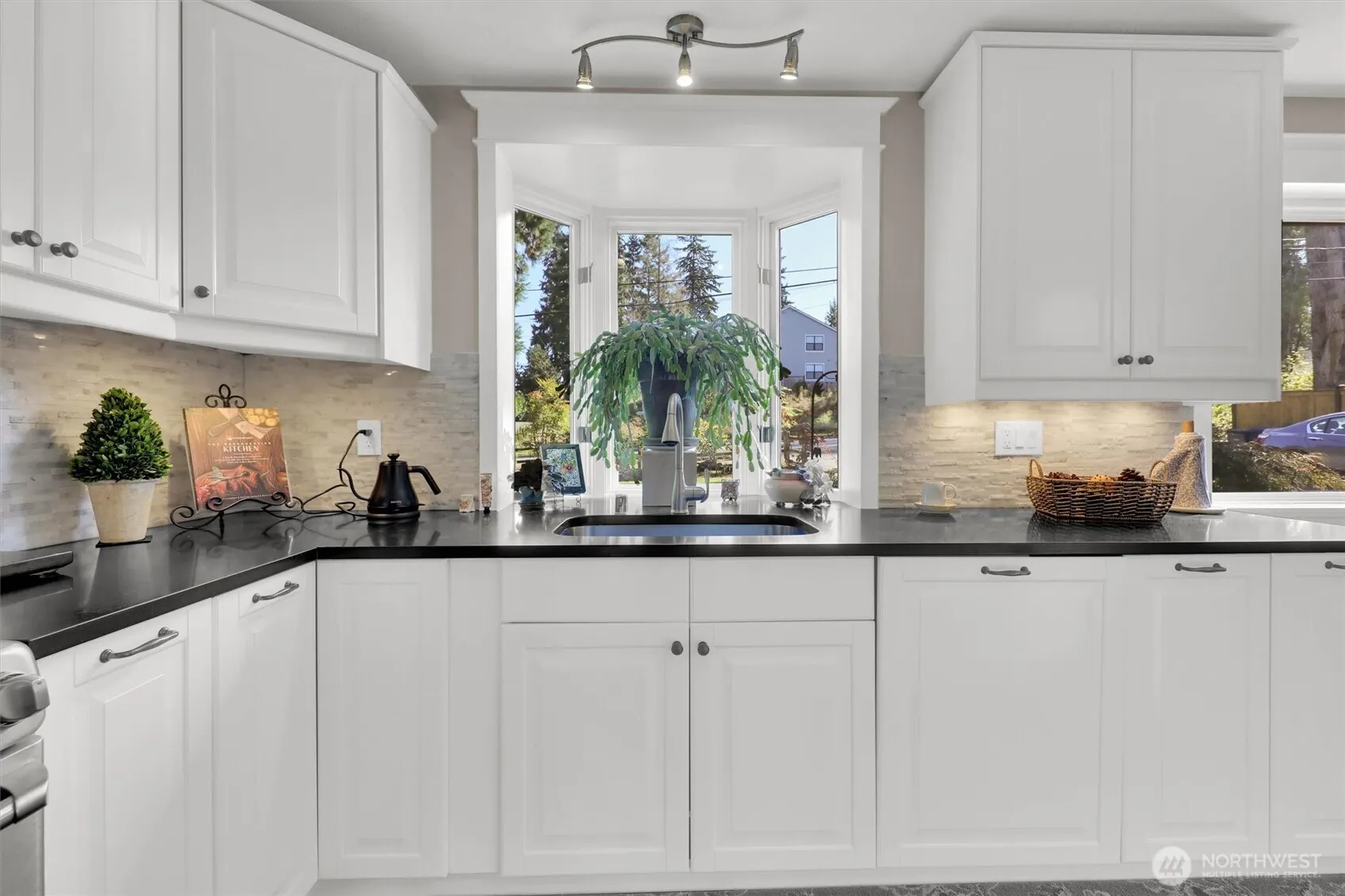 24318 7th Avenue SE, Bothell, WA 98021