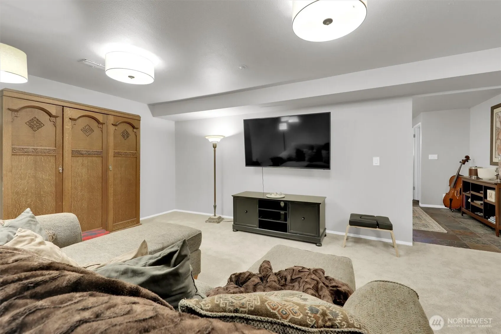 24318 7th Avenue SE, Bothell, WA 98021