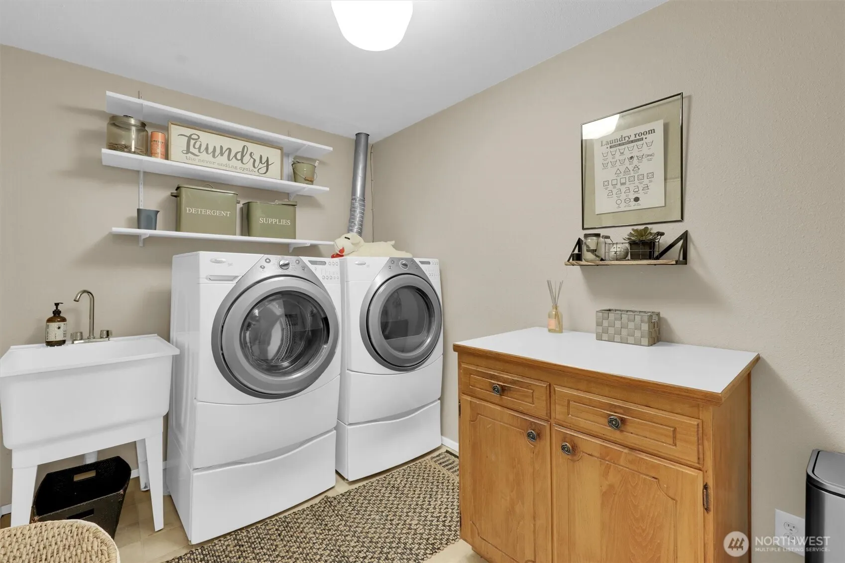 24318 7th Avenue SE, Bothell, WA 98021