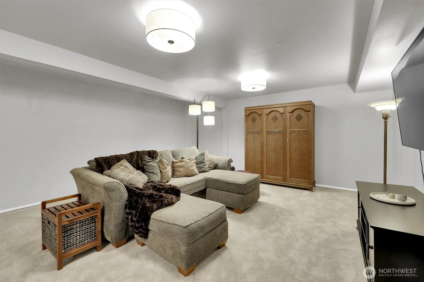 24318 7th Avenue SE, Bothell, WA 98021