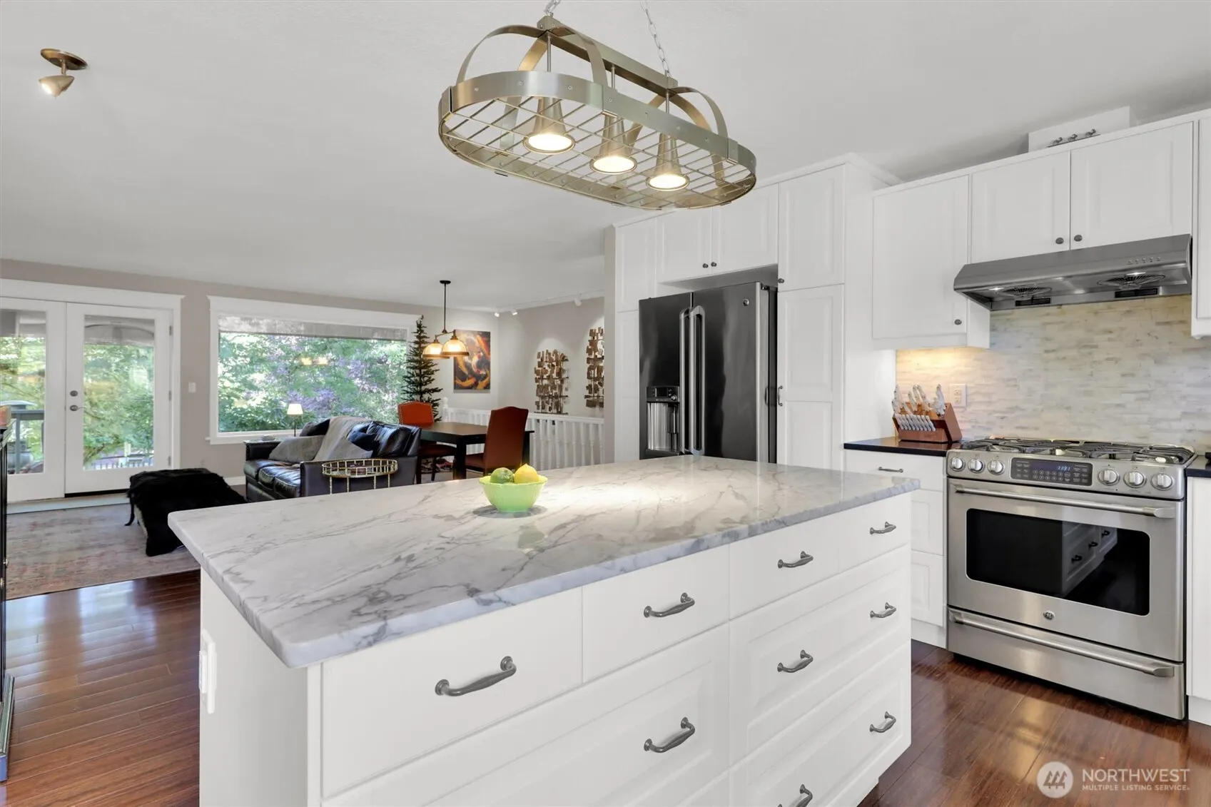 24318 7th Avenue SE, Bothell, WA 98021