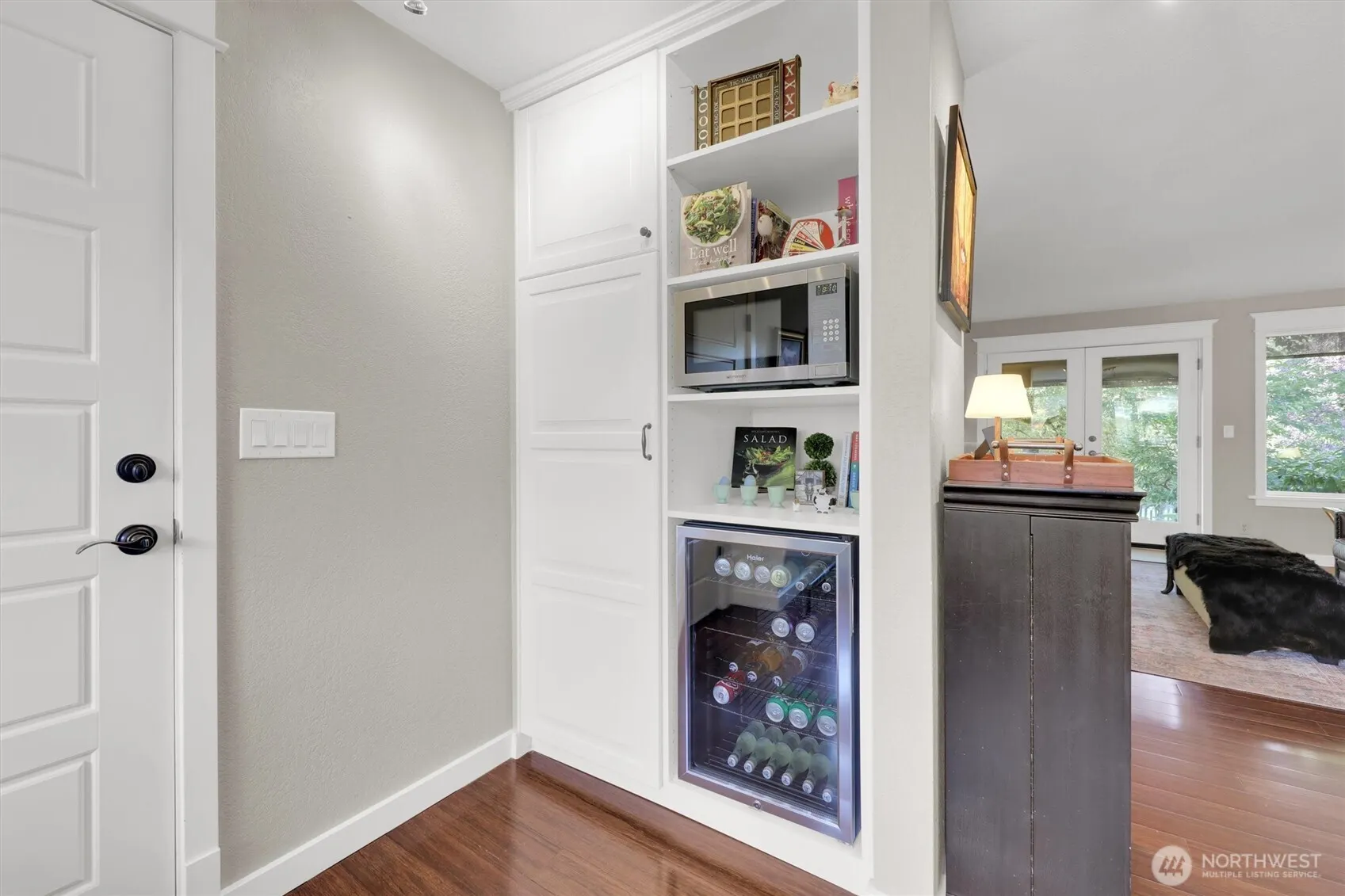 24318 7th Avenue SE, Bothell, WA 98021
