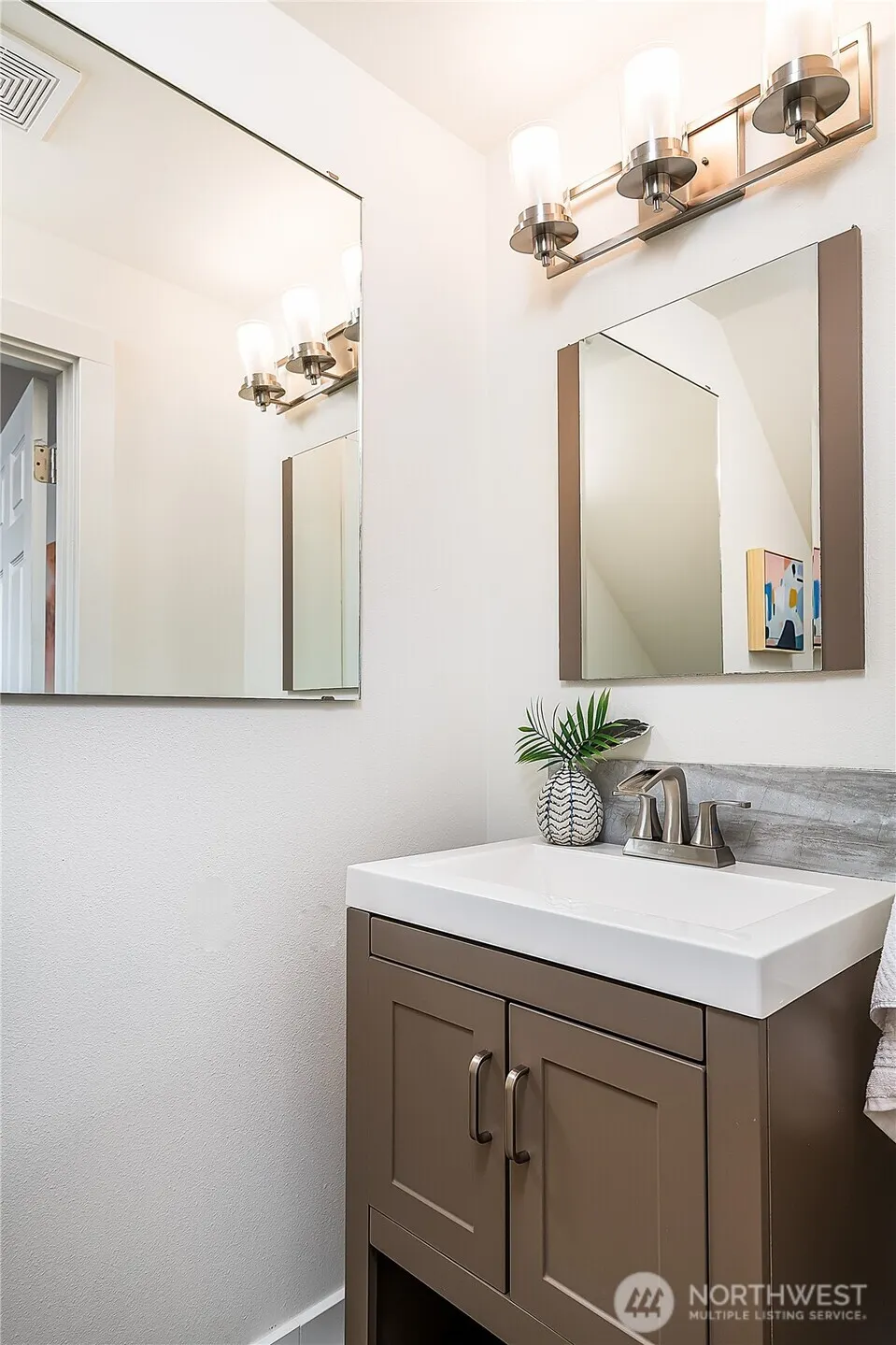 1701 S Atlantic Street #B, Seattle, WA 98144