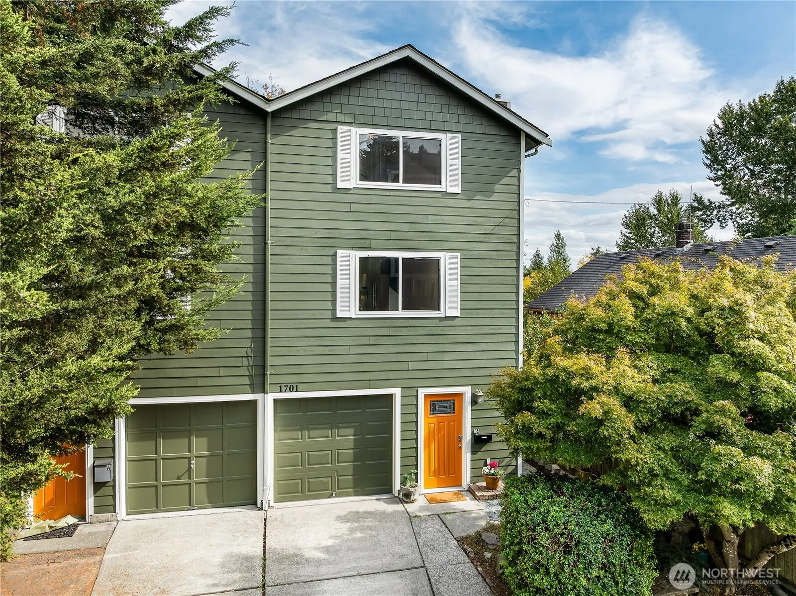 1701 S Atlantic Street #B, Seattle, WA 98144