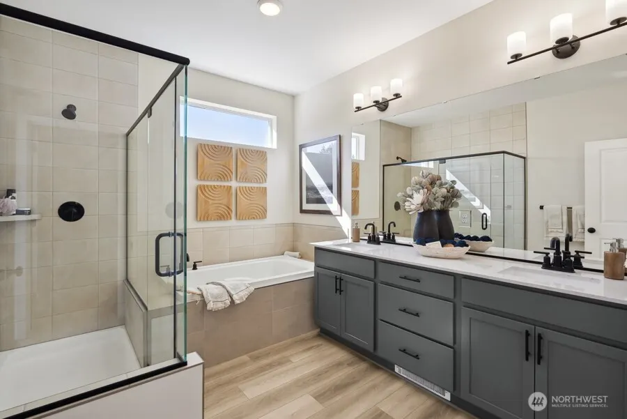 4261 Aberdeen Way NE, Renton, WA 98056