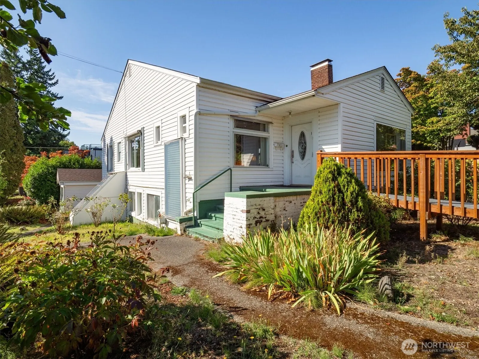 7003 40th Avenue NE, Seattle, WA 98115