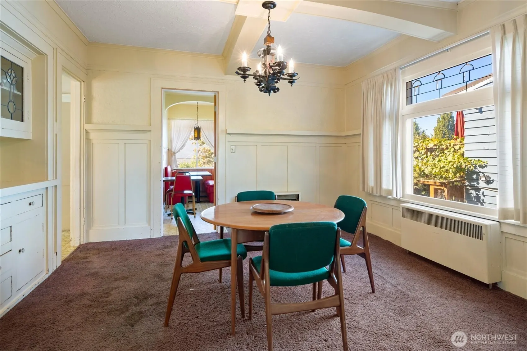 7003 40th Avenue NE, Seattle, WA 98115